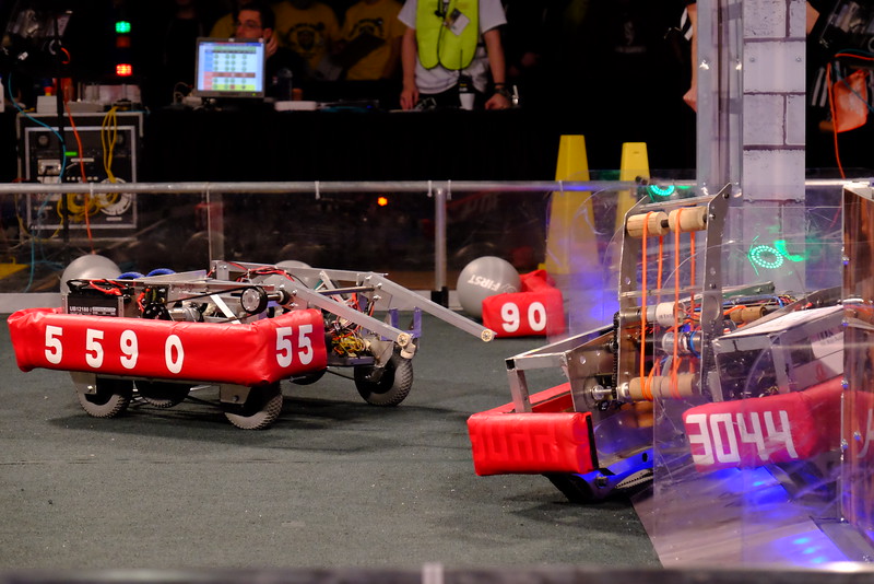 robots in fierce competition